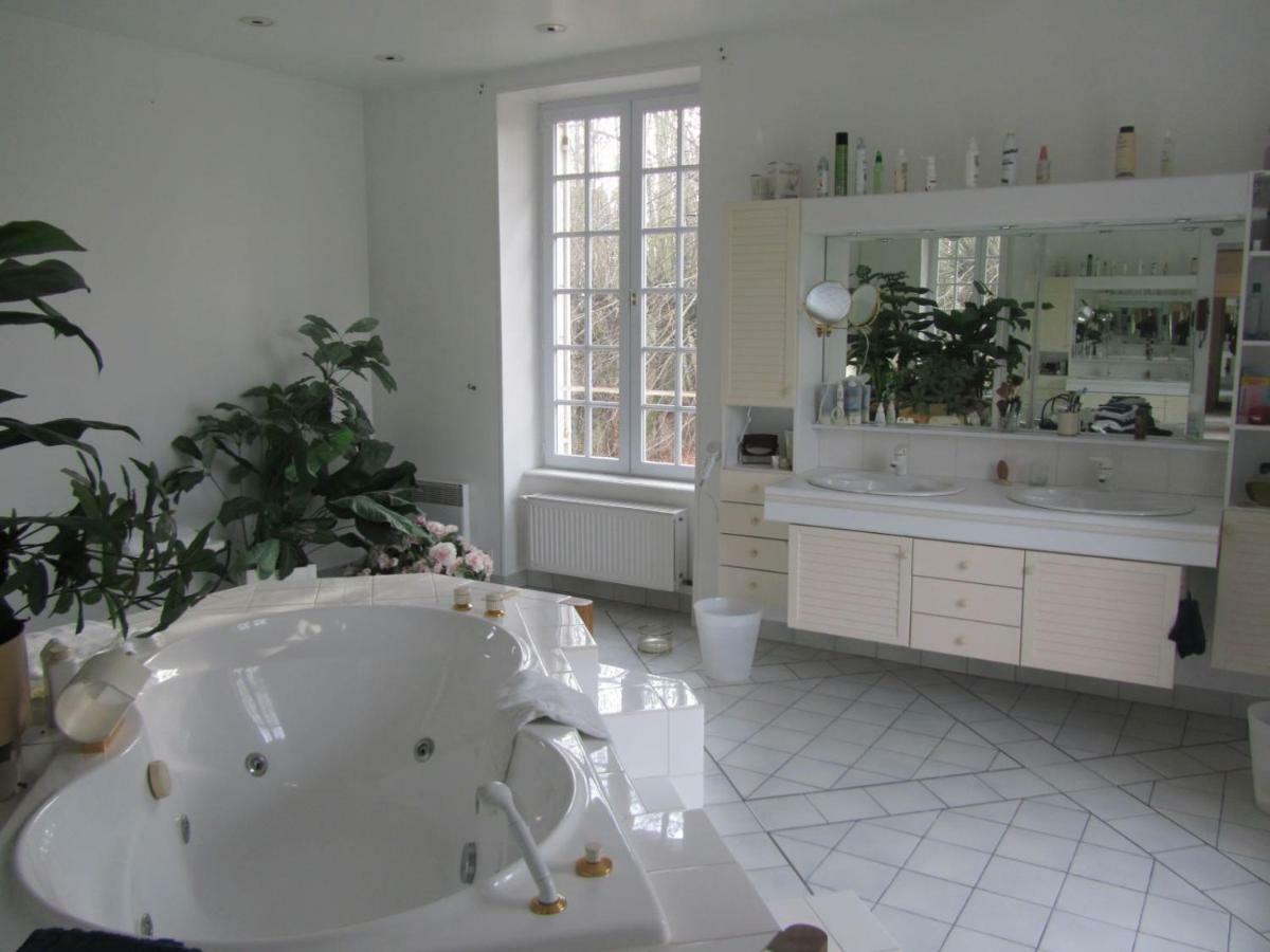 Bed & Breakfast Chateau De Melleville *